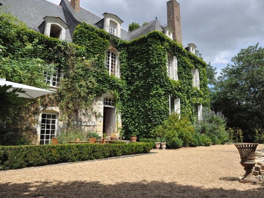 La Marronniere Hotel Cheffes-sur-Sarthe ภายนอก รูปภาพ